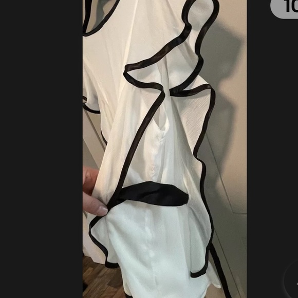 Macys Flutter sleeve - Picture 3 of 6